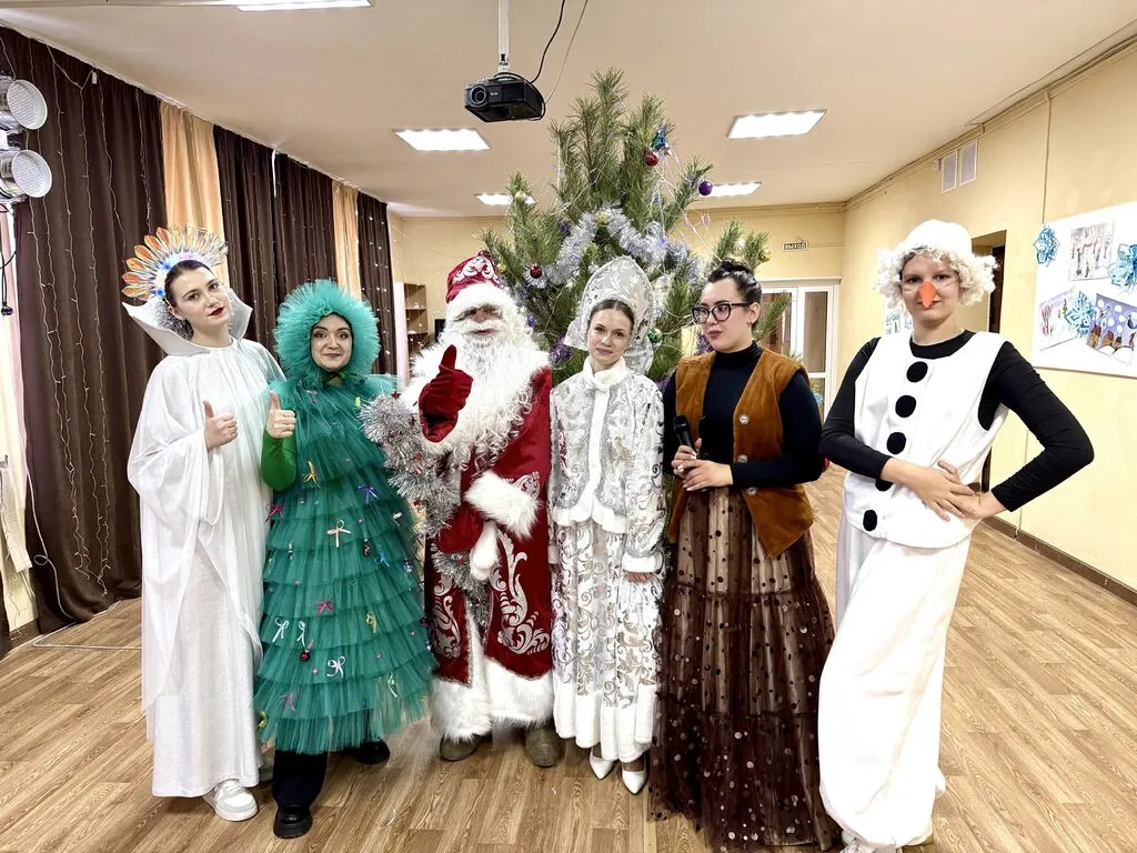 Новогодний спектакль 2025